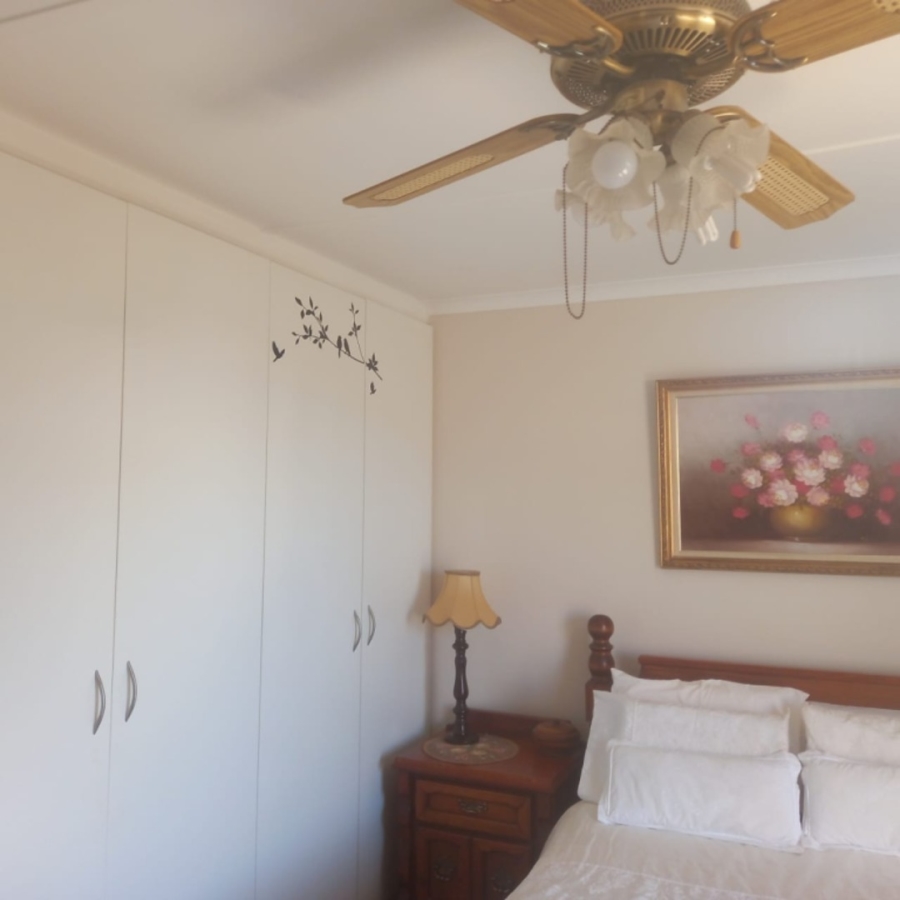 3 Bedroom Property for Sale in Vredenburg Western Cape